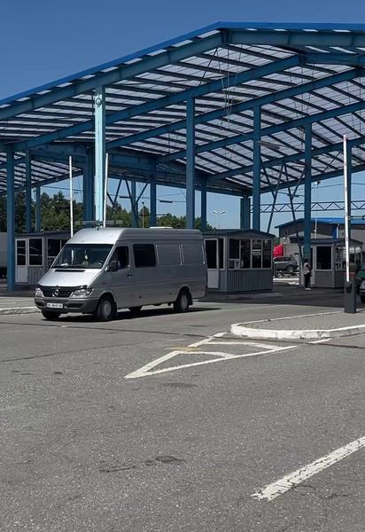 Из Украины за сутки выехали более 38 тыс. человек: на каких западных границах сегодня самые большие очереди