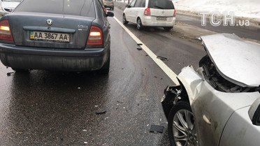 Аварія на Дружби народів_3 / © Фото Инны Боднар/ТСН
