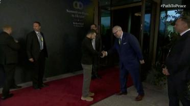 Зеленський прибув на Саміт миру у Швейцарії: відео