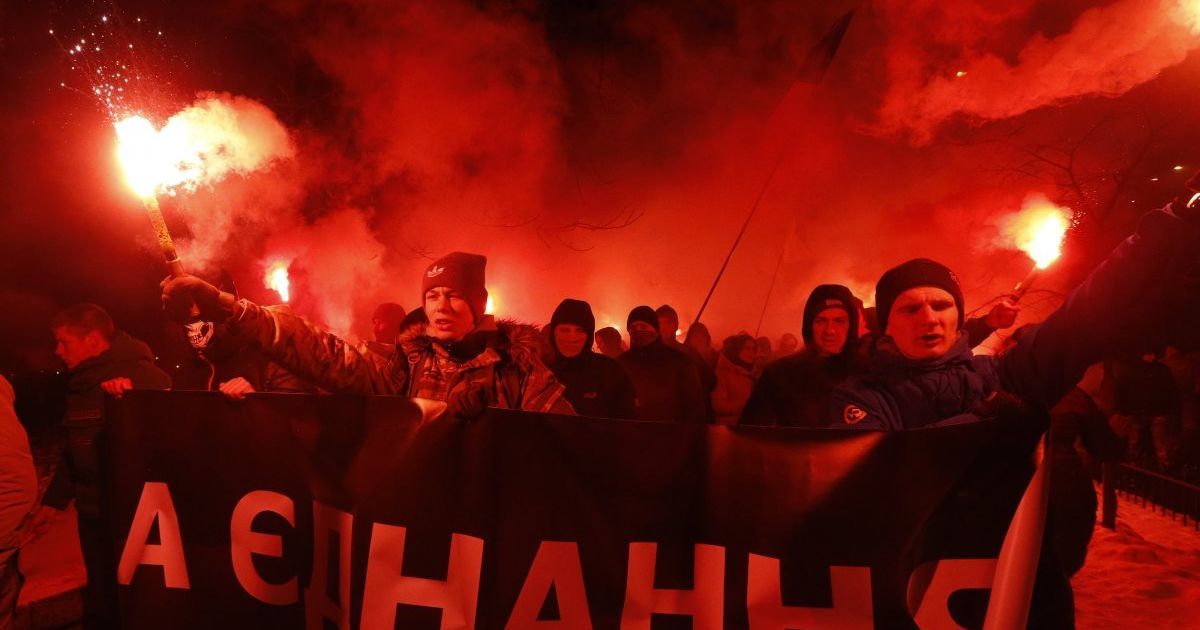 В Киеве прошло факельное шествие в честь Дня Соборности Украины. / © УНИАН