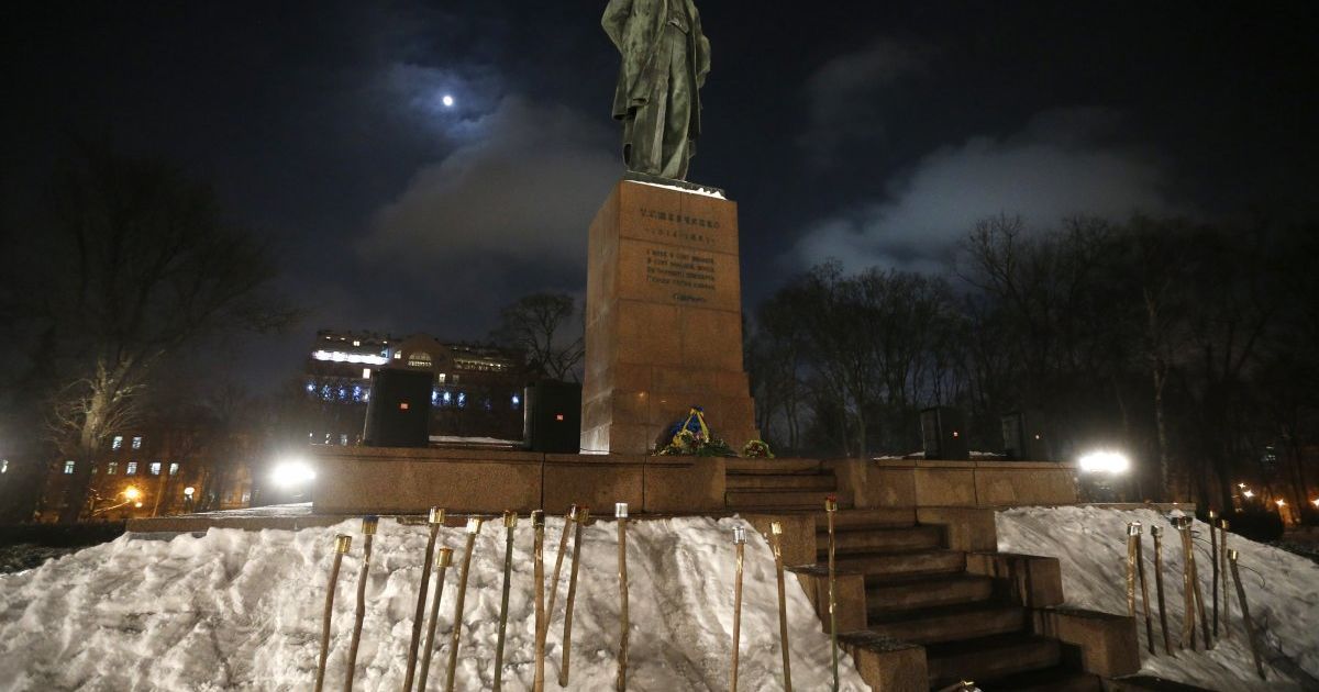 В Киеве прошло факельное шествие в честь Дня Соборности Украины. / © УНИАН
