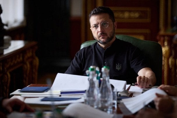 Зеленский срочно едет в США после разговора с Трампом