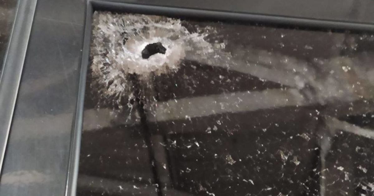 Враг атаковал автобусы в Херсоне