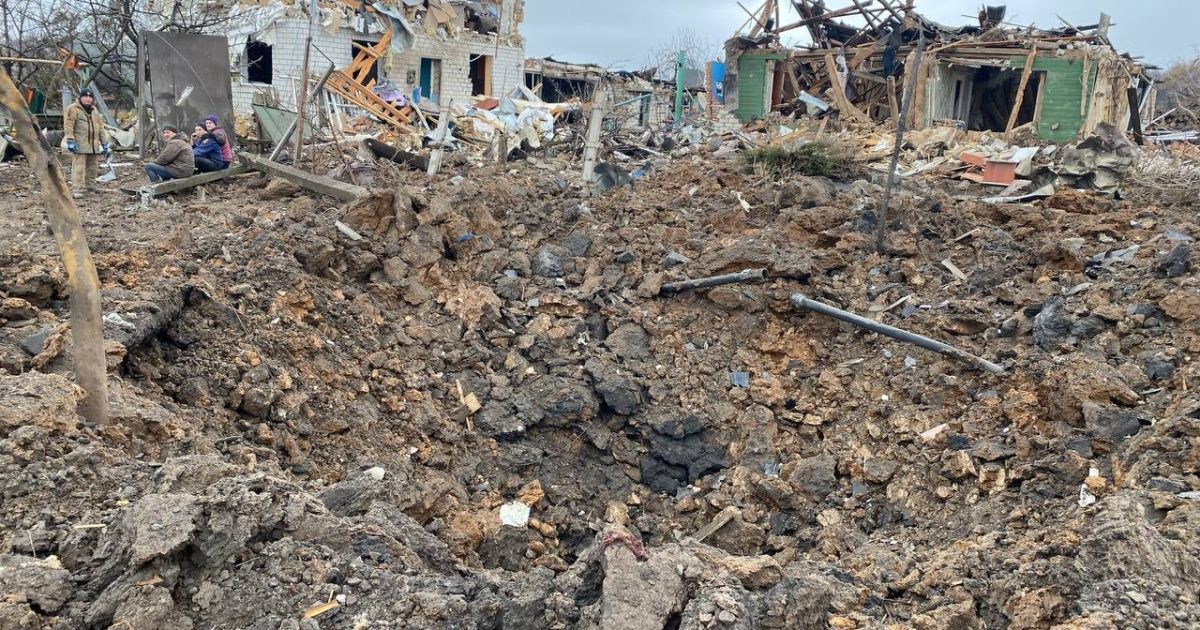 Оккупанты обстреляли село на Харьковщине: семеро постраждалих