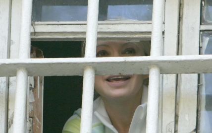 Справа Тимошенко: підозрюваного у жорстокому поводженні із нардепом у колонії викликали на допит