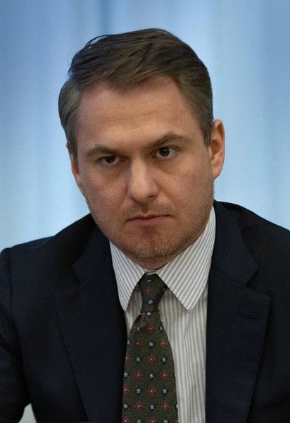 Кравченко обвиняет Кривоноса в фиктивном усыновлении