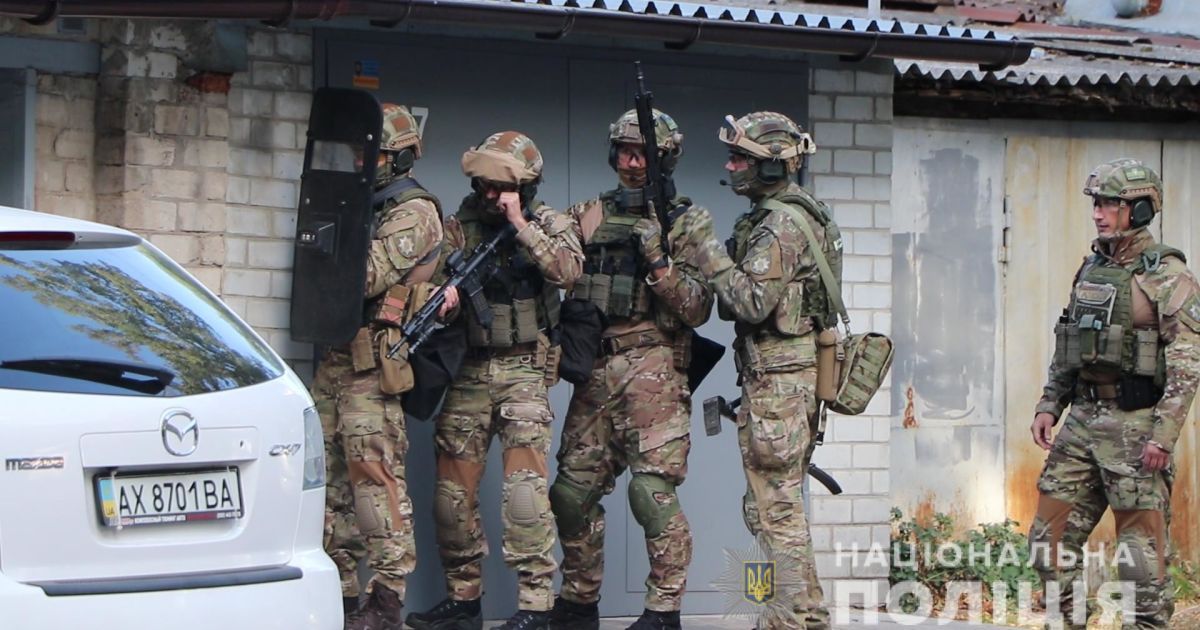 У Харкові чоловік підірвав себе вибухівкою у гаражі