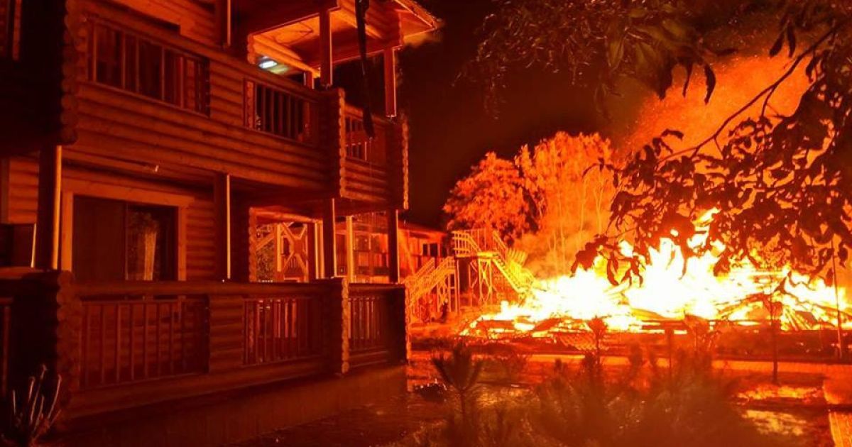 Пожежа у дитячому таборі в Одесі_4 / © Таймер Одесса