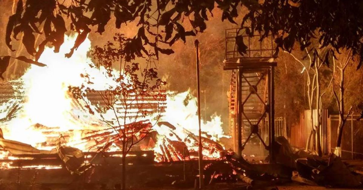 Пожежа у дитячому таборі в Одесі_1 / © Таймер Одесса