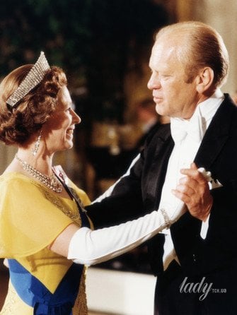 Президент США Джеральд Р. Форд і королева Єлизавета II на державній вечері на честь Її Величності і принца Філіпа, Вашингтон, 7 липня 1976 року