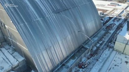 Спасатели показали последствия удара по «Укрытию» Чернобыльской АЭС