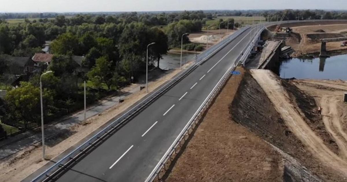 На Львівщині відкрили новий важливий міст через Дністер. Фото