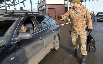 Пограничники с января будут фиксировать биометрические данные россиян и других иностранцев