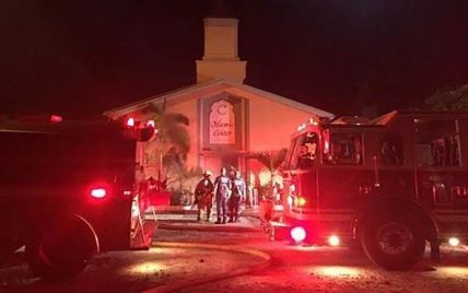 В США загорелась мечеть, куда приходил молиться орландский стрелок