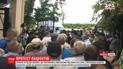 У Харкові у лікарню, яку від ранку блокували пацієнти, все ж завезли хворих на коронавірус