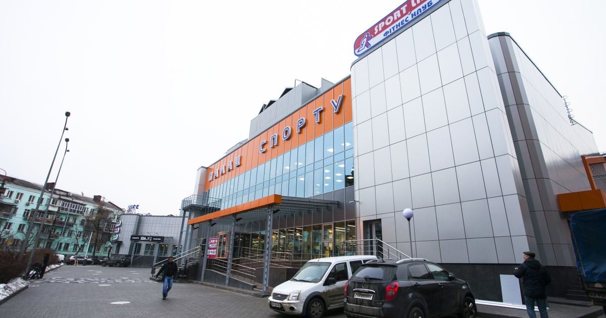 &laquo;Фішка&raquo; нового клубу - простора аквазона з вишкою для стрибків у воду та зона сухого плавання