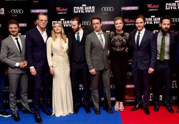 Элизабет Олсен на премьере фильма &laquo;Первый мститель: Противостояние&raquo; / © Getty Images