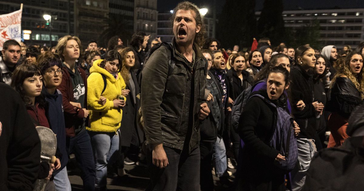 В Греции усилились протесты на фоне железнодорожной катастрофы