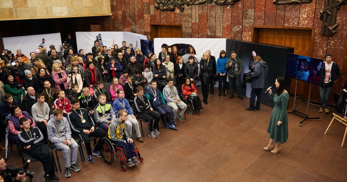 Витвицкая представила &laquo;Переможців&raquo; в Днепропетровске / © пресс-служба канала "1+1"