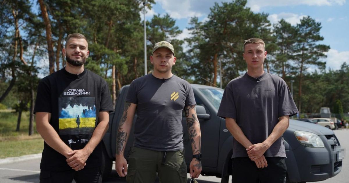 Favbet Foundation передал штурмовому подразделению ВСУ внедорожник Mazda BT-50
