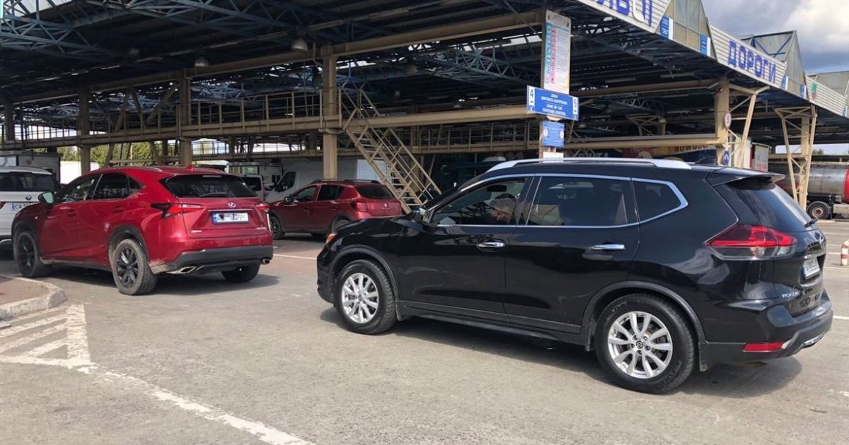 Из Украины за прошедшие сутки выехали 39 тысяч человек: какие сегодня очереди на западных границах