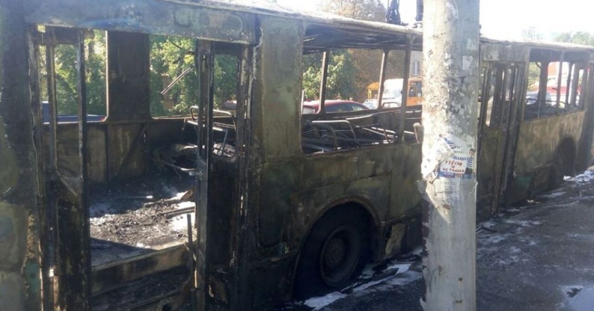 В Одесі згорів тролейбус_2 / © Думская