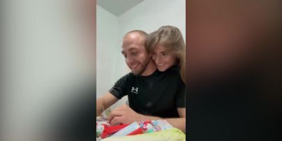 Блогер Даша Евтух показала, как сообщила мужу о беременности