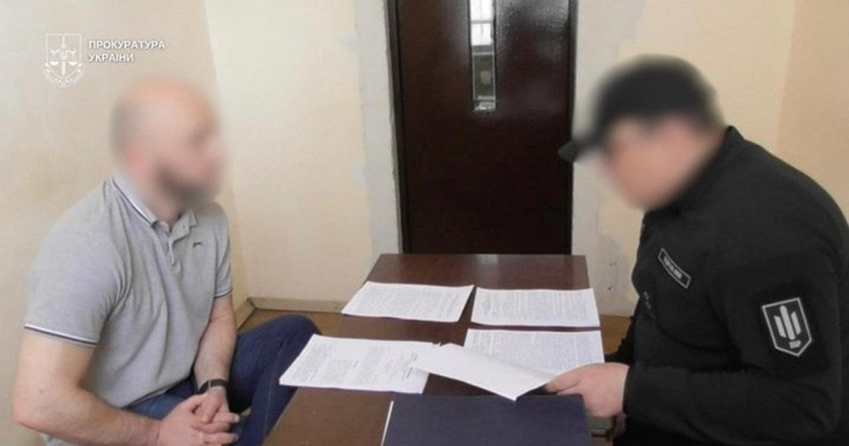 Олексія Тандира підозрюють у привласненні квартир