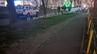 Багато поліції і вибухотехніки у києві_2