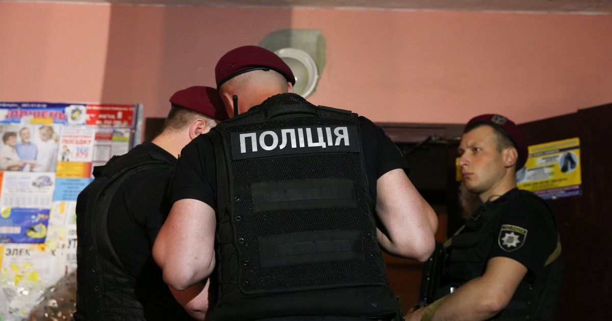 "Поехали развлекаться". В полиции Киева опровергли информацию о "похищении" девушек