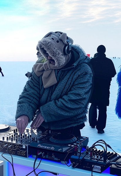 Вечірки на Київському морі