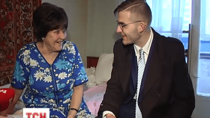 Школьник из Швеции разыскивает биологическую мать в Украине