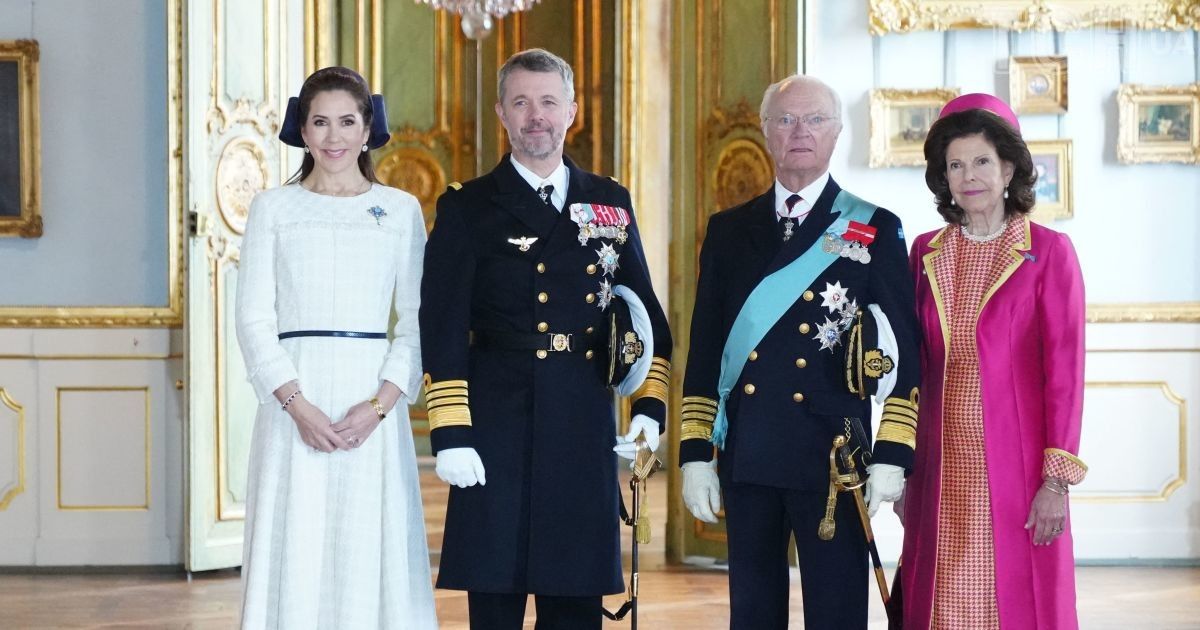 Королева Мері та король Фредерік X з королем Карлом Густавом та королевою Сільвією
