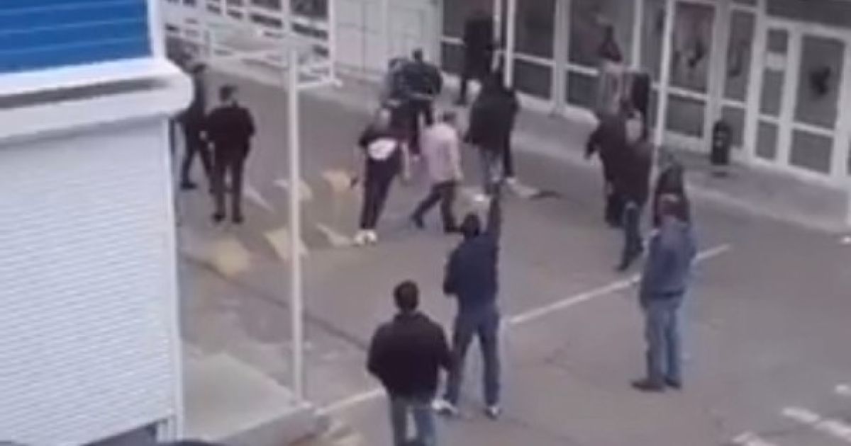 Стрілянина на "7 кілометрі": у Мережі з'явилося відео нападу на ринку в Одесі