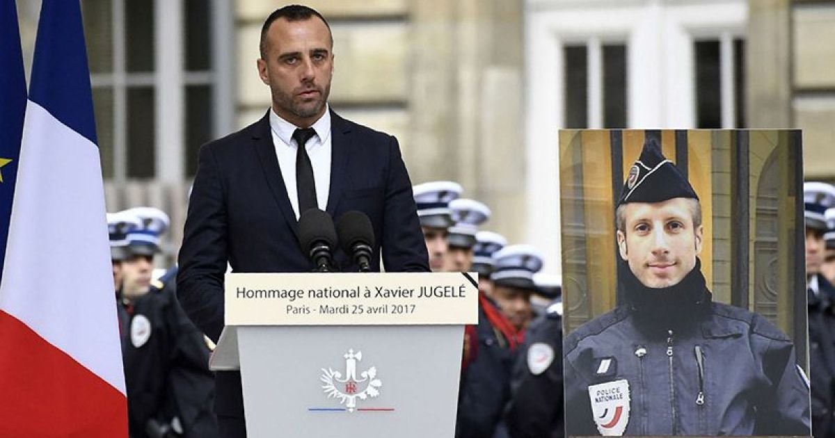 Партнер загиблого паризького поліцейського одружився з коханим посмертно