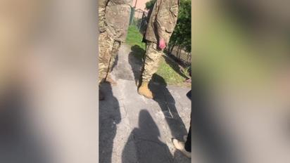 Військові з ТЦК  скрутили чоловіка на землі у Львові – відео