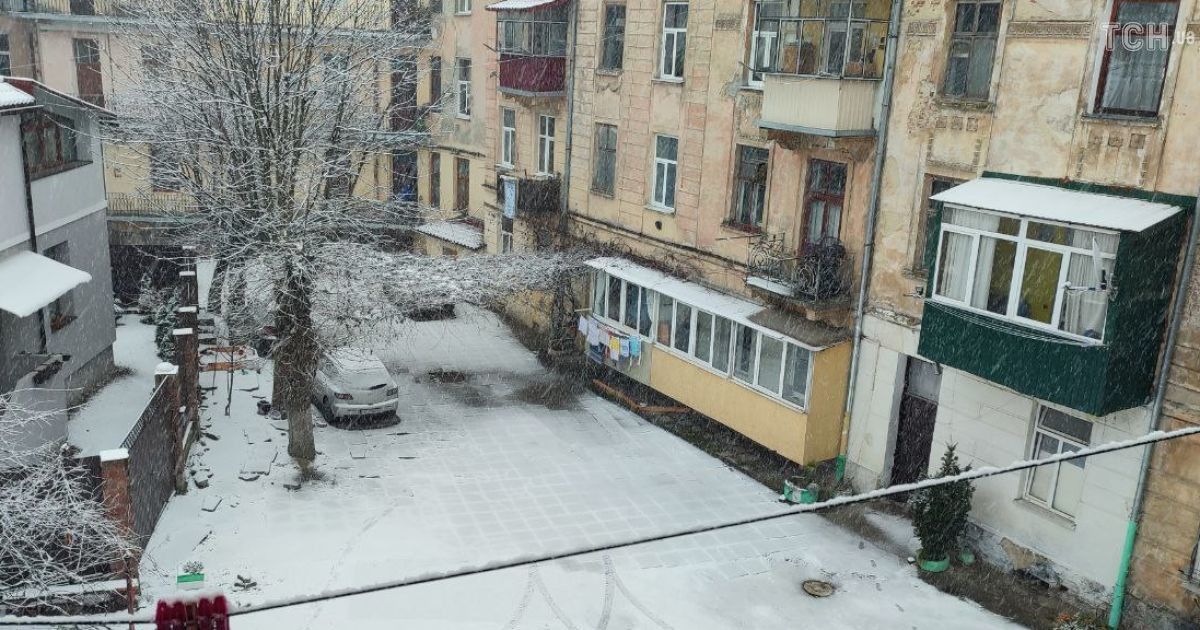 сніг у Львові / © ТСН.ua