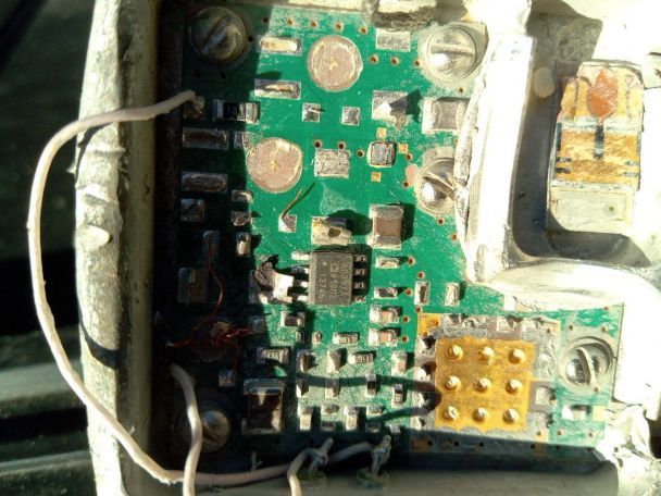 A foreign circuit board from the Russian 40N6 missile / Photo: Telegram / Andriy Yermak