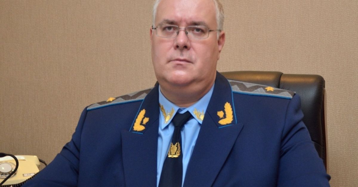 Валендюка не люстрували