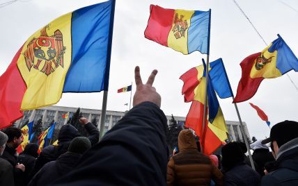 За штурм молдавского парламента митингующим "светит" до 8 лет