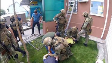 На Дніпропетровщині затримали підозрюваних у зухвалому подвійному вбивстві / © facebook/Артем Шевченко