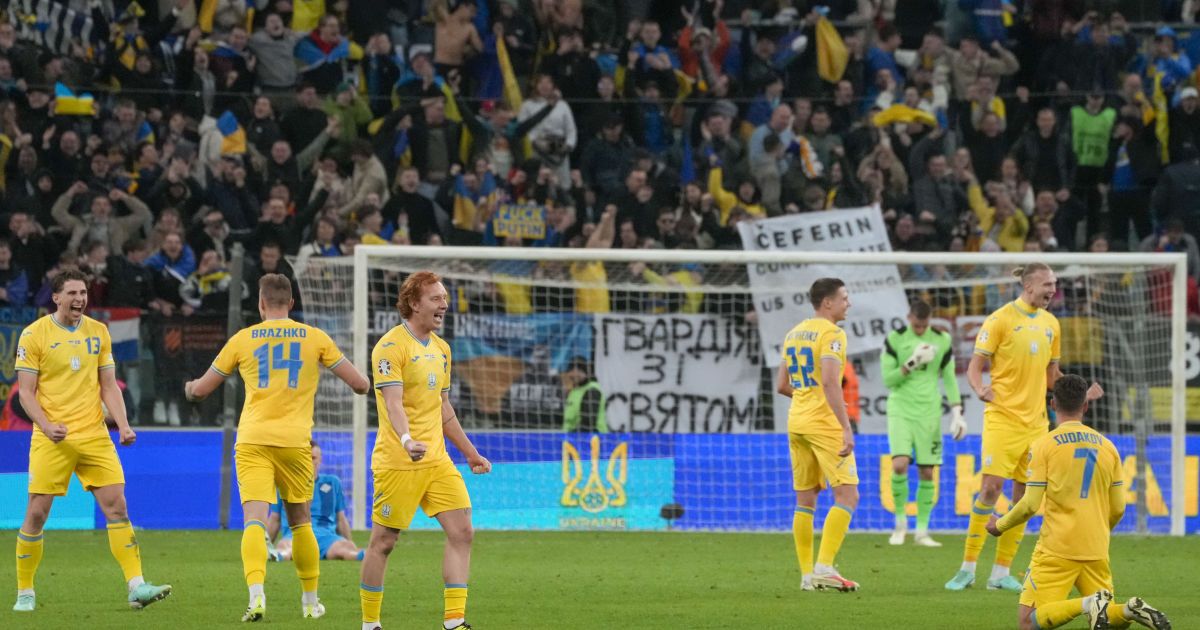 Сборная Украины по футболу