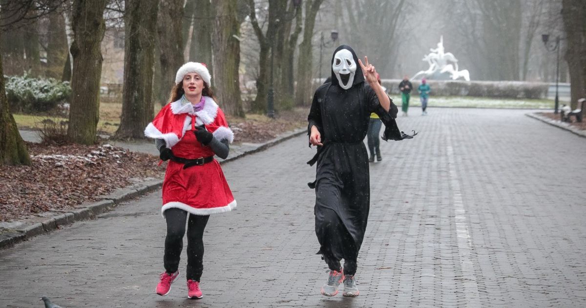 Погода - не подарунок. Синоптики прогнозують мокрий сніг в останній день року