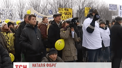 В Германии якобы изнасилованная беженцами русскоязычная девочка стала причиной протестов