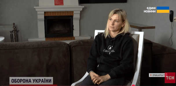 "Аня бежала за машиной и умоляла отпустить маму": оккупанты на глазах у детей похитили женщину