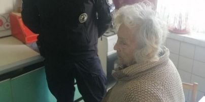 Записка спасла жизнь: столичные полицейские помогли бабушке, оставшейся без еды