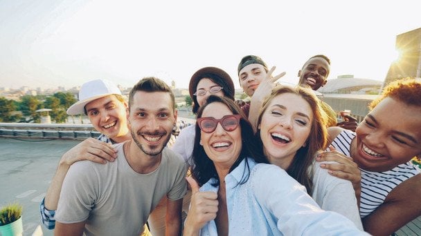 2 жовтня в Україні і світі святкують Всесвітній день усмішки / © pexels.com