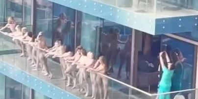 У Дубаї понад 10 дівчат влаштували оголену фотосесію на балконі й збурили Мережу: їм загрожує пів року в'язниці