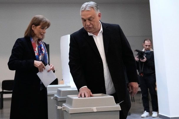 Угорщина обирає владу — стартували вибори (фото)