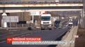 Хроническая проблема дорог: перевозчики выступают против своих коллег, которые перегружают фуры